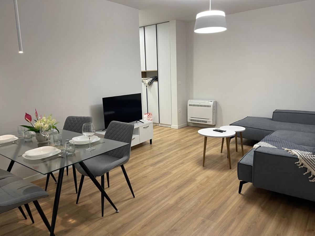 Apartament Wanderlust Tirana Zewnętrze zdjęcie