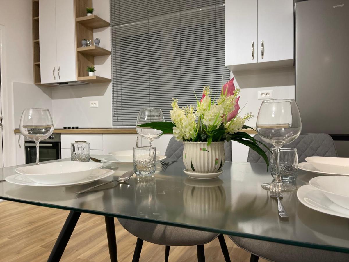 Apartament Wanderlust Tirana Zewnętrze zdjęcie
