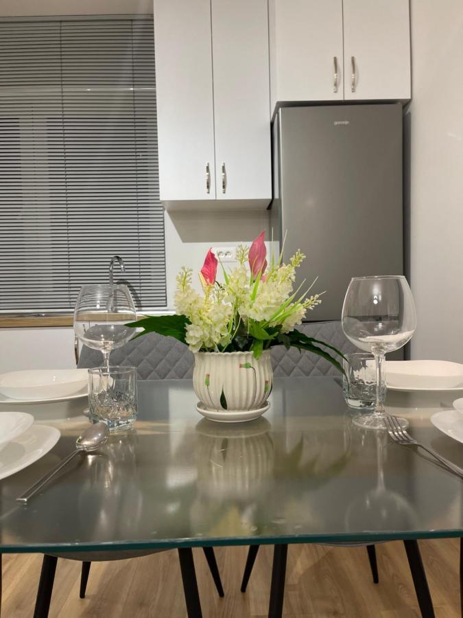 Apartament Wanderlust Tirana Zewnętrze zdjęcie