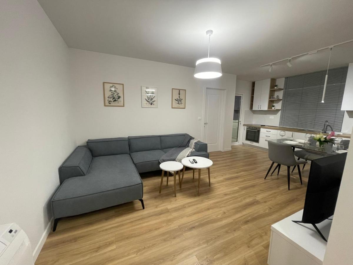 Apartament Wanderlust Tirana Zewnętrze zdjęcie