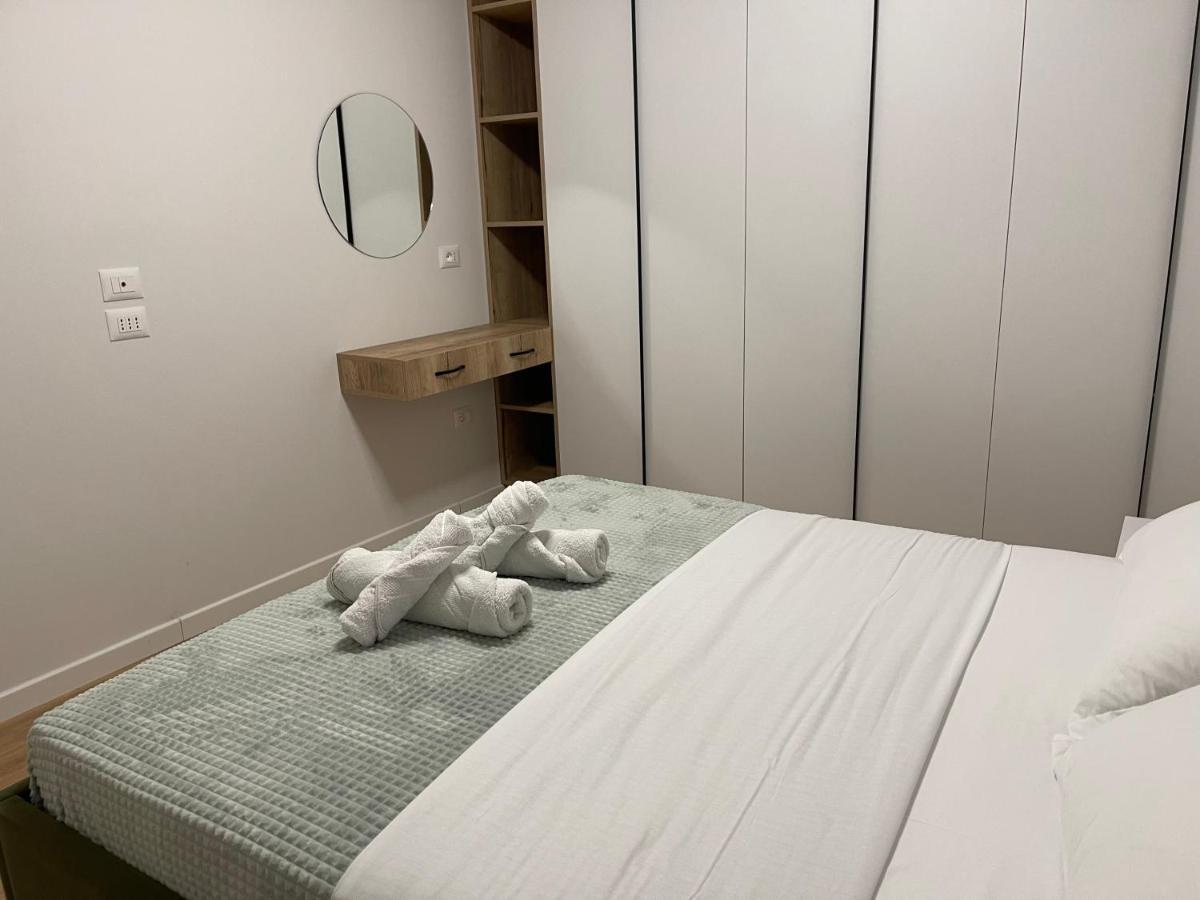 Apartament Wanderlust Tirana Zewnętrze zdjęcie